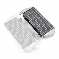 X-GRIP РАДІАТОР ЛІВА ПІДХОДИТЬ DO: 2T + 4T KTM SX(F),XC(F) '23-, EXC(F),XC(F)-W '24-, HUSQVARNA TC,FC,TX,FX, '23-, TE,FE '24-, GASGAS MC(F),EC(F),EX(F) '24-
