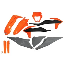 UFO 2024/01 КОМПЛЕКТ ПЛАСТІКОВ Z OSLONAMI ТЕЛЕСКОПІЧНИЙ (АМОРТИЗАТОРІВ) KTM EXC 125 '20-'21, EXC 250 / 300 '20-'23, EXC-F 250 / 350 / 450 / 500 '20-'23 КОЛІР OEM КОЛІР ПОМАРАНЧ СІРИЙ