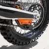 X-GRIP ЗАХИСТ ВАЖЕЛЯ ЗАДНЬОГО ПІДХОДИТЬ DO: KTM SX(F), XCF, XC '23-, EXC(F), XC-W,XCF-W '24-, HQV TC, FC, FX, TX '23-,  FE, TE '24- , GASGAS EC(F), MC(F), EX(F) '24- КОЛІР ЧОРНИЙ - зображення 2
