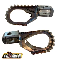 FM-PARTS OFFSET SPODNOZNKI (КОМПЛЕКТ) STAINLESS FOOTPEGS KTM/HUSQVARNA `17-22, GAS-GAS `21-22 КОЛІР СТАЛЕВИЙ