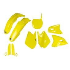 UFO 2024/11 КОМПЛЕКТ ПЛАСТІКОВ (ПОВНИЙ KIT) Z OSLONAMI ТЕЛЕСКОПІЧНИЙ (АМОРТИЗАТОРІВ) SUZUKI RM 125 / 250 '01-'22 КОЛІР ЖОВТИЙ