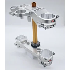 XTRIG ПОЛКИ ПІДВІСКИ ПЕРІД ROCS TECH TRIPLE CLAMPS YAMAHA TENERE 700 '21-'23 (OFFSET 30MM) (ДО КОМПЛЕКТУ KYB 48MM) КОЛІР СРІБНИЙ