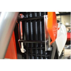 AXP РАДІАТОР BRACES ЧОРНИЙ SPACERS KTM/HUSQVARNA 125-500 18-