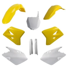КОМПЛЕКТ ПЛАСТИКА POLISPORT (ПОВНИЙ KIT) SUZUKI RM 125/250 '07-'08 В КОМПЛЕКТІ ПЕРЕДНЯ ПАНЕЛЬ (8660400001) І КРИШКИ АМОРТИЗАТОРІВ (8398300001) КОЛІР ЖОВТИЙ БІЛИЙ