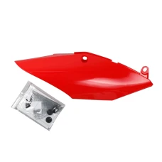 UFO ОБШИВКА ЗАДНІЙ ПРАВАЯ HONDA CRF 250R/RX '18-21, CRF 450R/RX '17-20, КОЛІР ЧЕРВОНИЙ