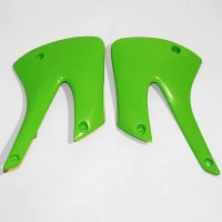 UFO КРИШКИ РАДІАТОРА KAWASAKI KX 85 '01-'13 КОЛІР ЗЕЛЕНИЙ
