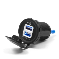 BIKETEC МОТОЦИКЛ ДВІЙНЕ РОЗ'ЄМ USB Z PODSWIETLENIEM МОНТАЖ НА ПЛОСКІЙ ПОВЕРХНІ (ВІТРОВИК, КОФР) АБО NA КЕРМА - НЕОБХІДНО АДАПТЕР BTMUS28