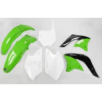 UFO КОМПЛЕКТ ПЛАСТІКОВ KAWASAKI KXF 250 '06 КОЛІР OEM (ZIELONY/BIALY) (KA204E999)