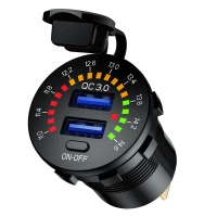 BIKETEC МОТОЦИКЛ ДВІЙНЕ РОЗ'ЄМ USB QC 3.0 - 36 W QШВИДКА ЗАРЯДКА З ВОЛЬТМЕТРОМ МОНТАЖ НА ПЛОСКІЙ ПОВЕРХНІ (ВІТРОВИК, КОФР) АБО NA КЕРМА - НЕОБХІДНО АДАПТЕР BTMUS28