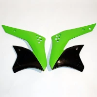 КРИШКИ РАДІАТОРА UFO KAWASAKI OEM ЗЕЛЕНИЙ ЧОРНИЙ