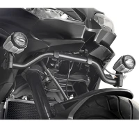 GIVI SPECIFIC KIT TO FIX S310/S320