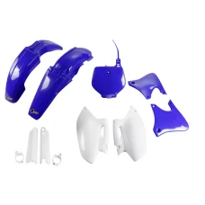 UFO КОМПЛЕКТ ПЛАСТІКОВ (ПОВНИЙ KIT) Z OSLONAMI ТЕЛЕСКОПІЧНИЙ (АМОРТИЗАТОРІВ) YAMAHA YZF 400 '98-'99 КОЛІР OEM '99 (NIEBIESKI/BIALY) (YA290E999)