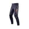 LEATT (НОВИНКА 2024) ШТАНИ ВЕЛОСИПЕДІВ (ДІТЯЧІ) MTB GRAVITY 4.0 JUNIOR PANT BLACK КОЛІР CZARNY\/ZLOTY РОЗМІР S 120\/130CM - зображення 2