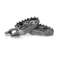 AKRAPOVIC ADVENTURE FOOTPEG КОМПЛЕКТ (TITANIUM) HONDA CRF1100L AFRICA ЗДВОЄНИЙ 2025