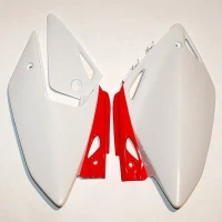 UFO КАРТИ ЗАД HONDA CRF 250X '04-'17 КОЛІР OEM (BIALY/CZERWONY)